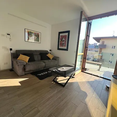 Domusmi - Nuvolone-7 * Mailand